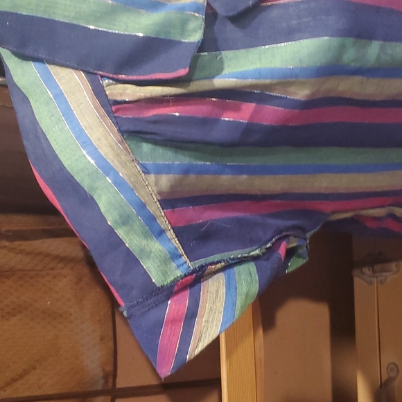 VINTAGE DIANE GILMAN blouse.   #4787 - Picture 6 of 10